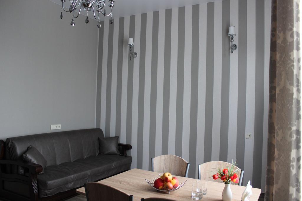 Barin House Hotel Sumy Exterior photo